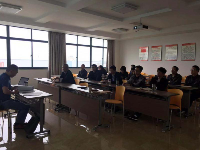 “以法律為準(zhǔn)繩，以事實(shí)為依據(jù)”